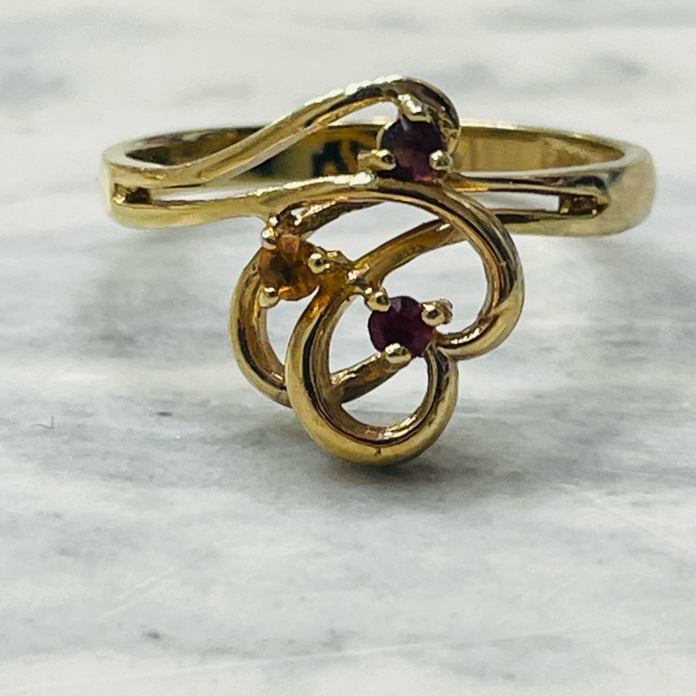 Vintage yellow gold tone open swirl ring 3 round-cut stones 6.5 Y2K - Picture 2 of 11